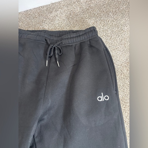 Alo Cotton Drawstring Black Sweatpants Black Logo Straight Leg loungewear - Picture 3 of 10